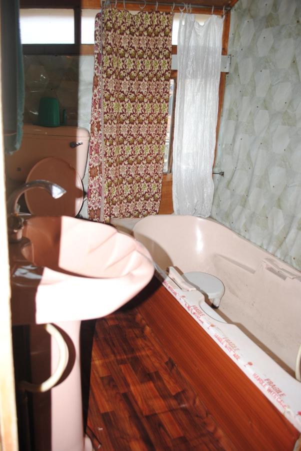 Houseboat Holiday Home Srinagar  Exterior photo