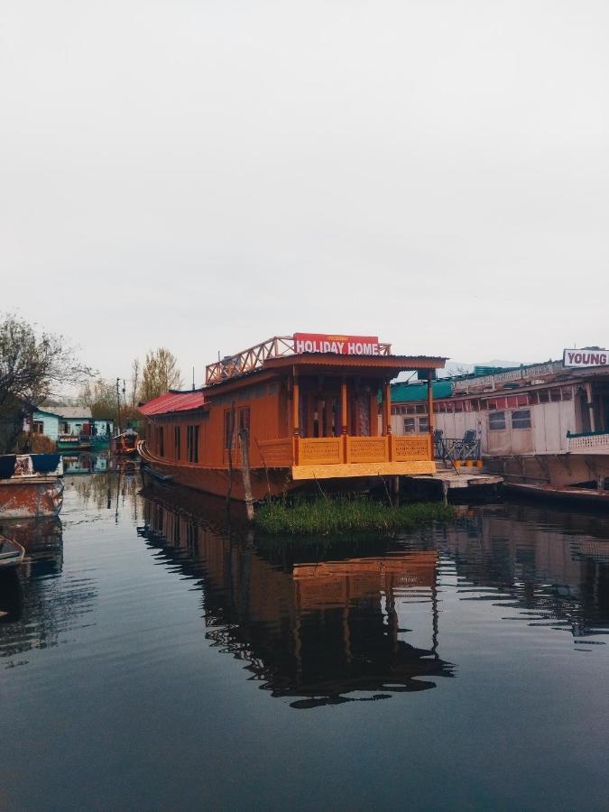 Houseboat Holiday Home Srinagar  Exterior photo